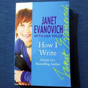 Book: How I Write by Janet Evanovich with Ina Yalof
